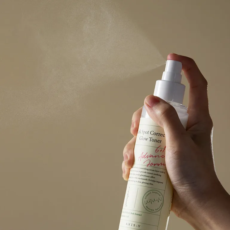 Dark Spot Correcting Glow Toner