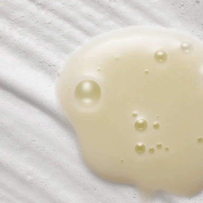 Green Tea & Enzyme Milky Foaming Wash