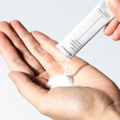 Hydro Ceramide Cleansing Powder