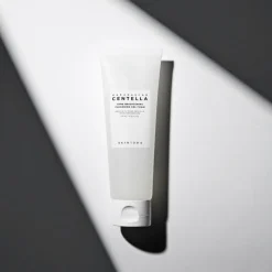 Madagascar Centella Tone Brightening Cleansing Gel Foam
