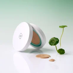 Wonder Releaf Centella BB Cushion